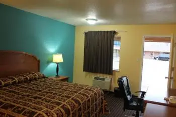 Economy Inn Express 8